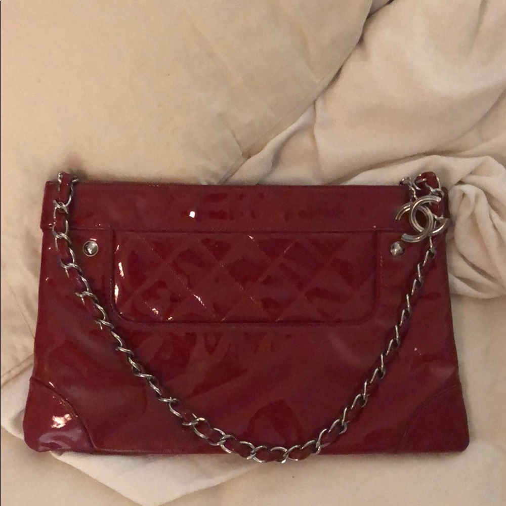 Authentic Chanel handbag red!